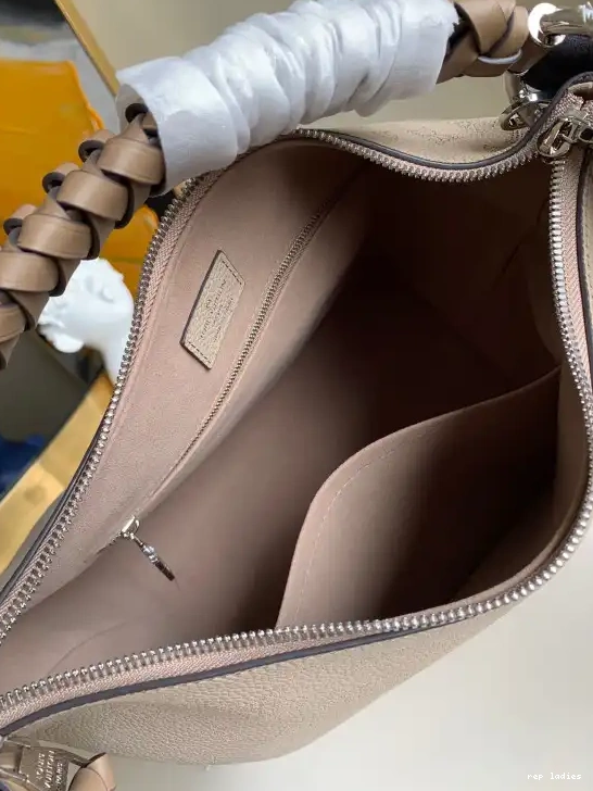 Cheap HOBO MM LOUIS VUITTON BEAUBOURG 0706